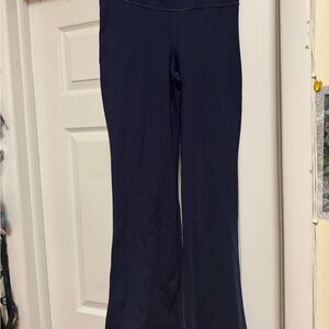 Gap GapFit Sky High Rise Recycled Power Flare Leggings Navy Blue Small petite